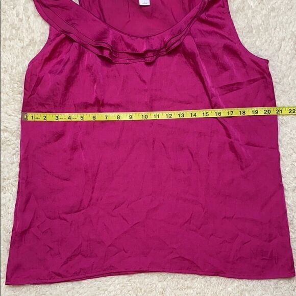 Ann Taylor Loft hot pink top with ruffle detail size L - Picture 9 of 11